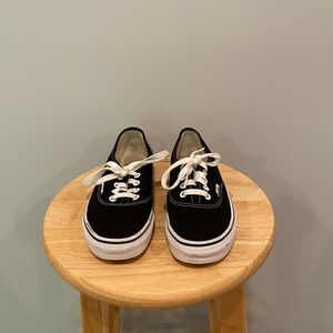 VANS black/white - Size 6.5